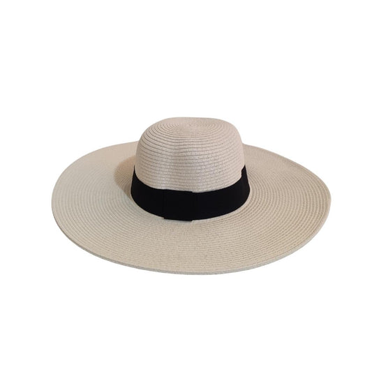 Capeline blanche